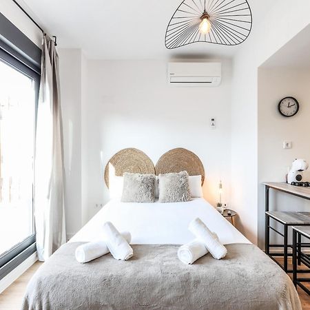 Elegant Studio With Private Terrace By Rentitup San Sebastián de los Reyes Exterior foto
